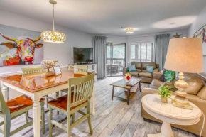 Steps to Shore and Pool Access Myrtle Beach Condo